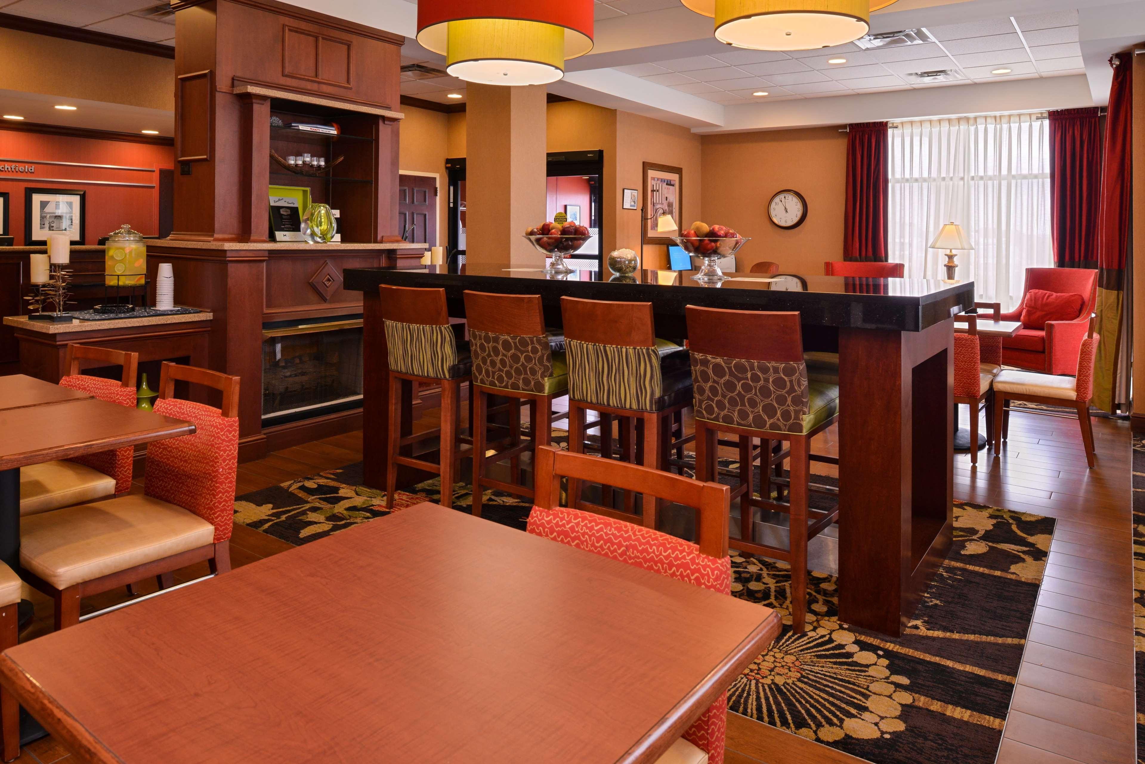 Hampton Inn By Hilton Litchfield Kültér fotó